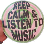 KEEP CALM & LISTEN TO MUSIC (1)